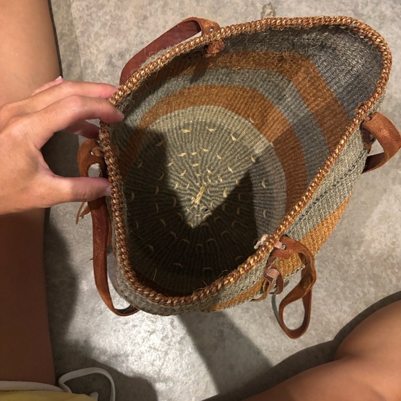 Handwoven Sisal Multicolor Tote Bag - Picture 4 of 11